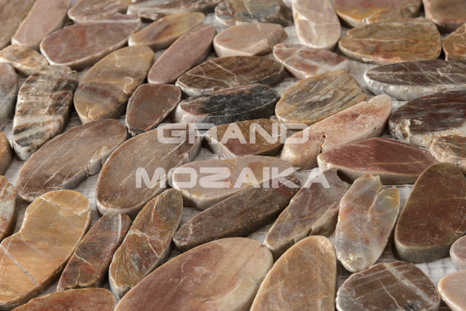 Мозаика 052382 MS00-2 BCP ГАЛЬКА овал красно-коричневая шлифованная серия Nature